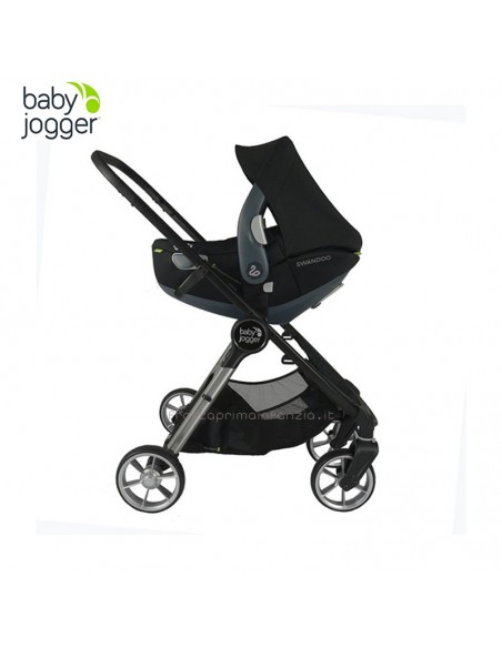 Baby Jogger Trio City MIni 2 con base isofix